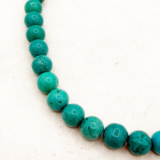 The Anchor Necklace in 10 Stones