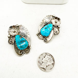 Azure Tears Vintage Sleeping Beauty Earrings