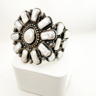 TYLER BROWN MASSIVE COIN PEARL CUFF
