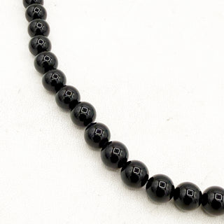 The Anchor Necklace in 10 Stones