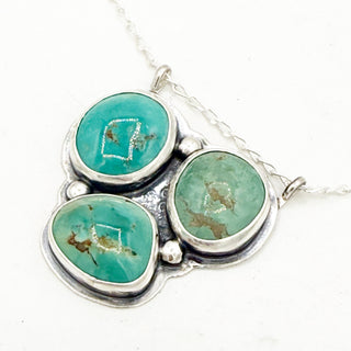 HJC Nila Turquoise Ombre Cluster Necklace