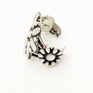 Tyler Brown Mother Of Pearl Flower Set